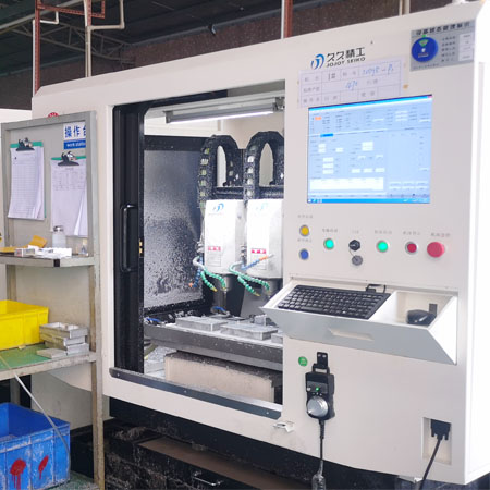 Carving machine workshop 